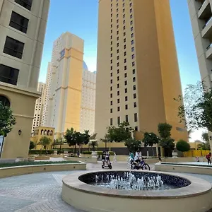 Business Backpackers Jbr Dubai